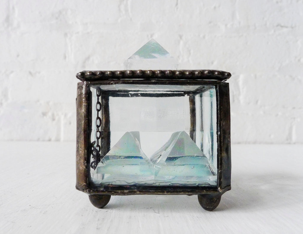 Dark Side of Lunaz Box Beveled Glass Jewelry Display with Polished Quartz Pyramid Crystals