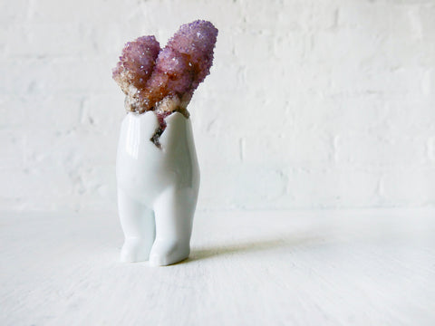 Florence Small White Porcelain Tushiez w/ RARE Cactus Amethyst Crystal